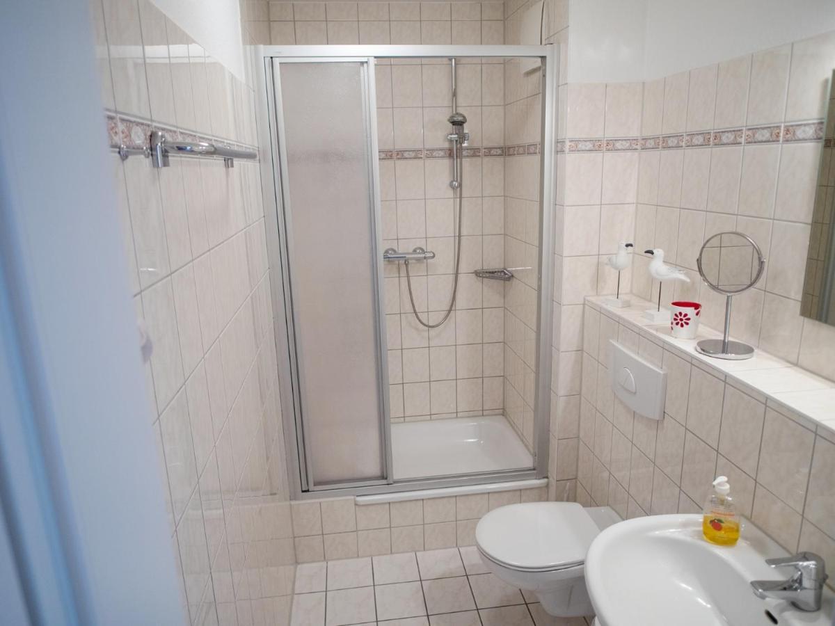 Residenz Am Strand Wohnung 2-43 Цингст Экстерьер фото