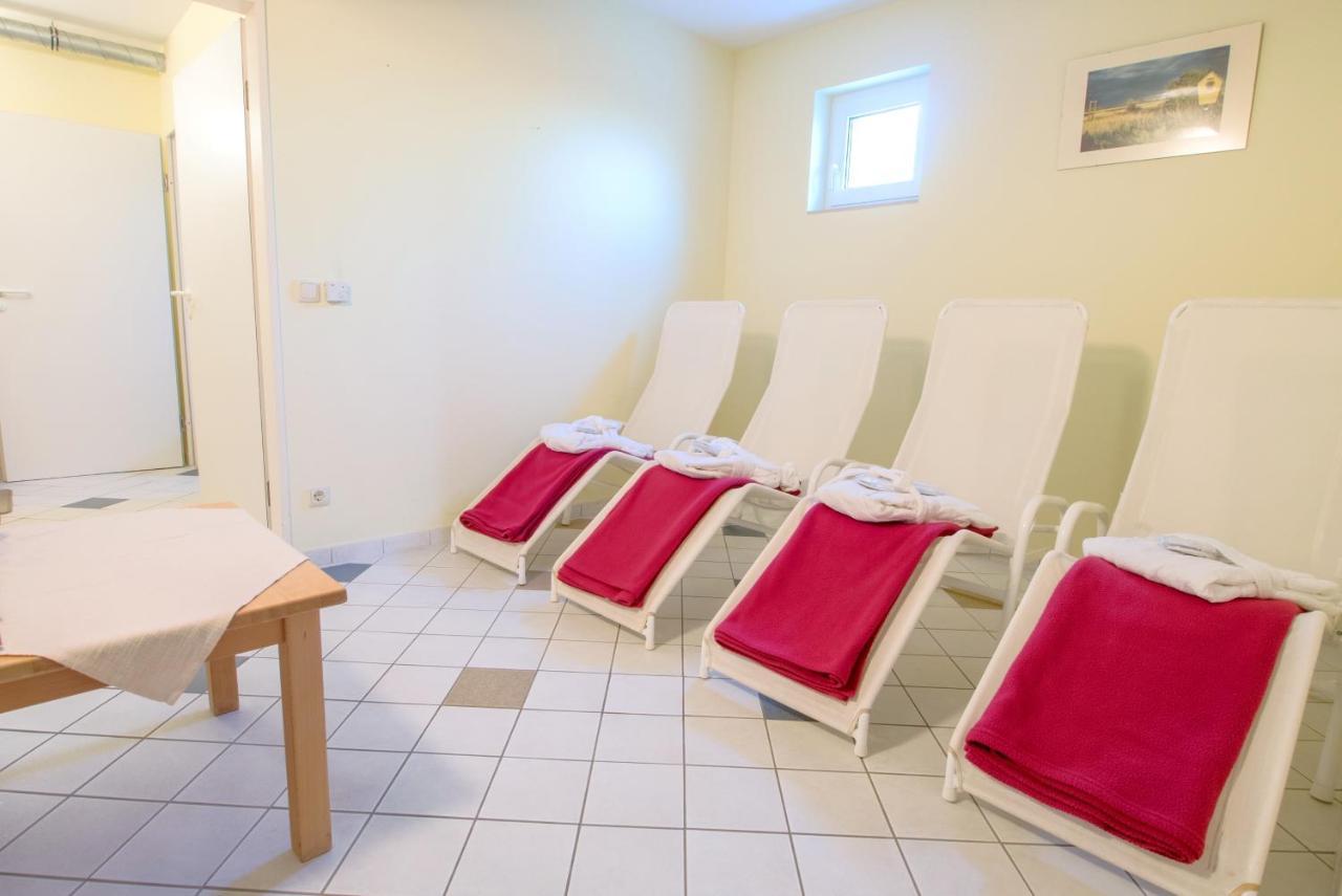 Residenz Am Strand Wohnung 2-43 Цингст Экстерьер фото